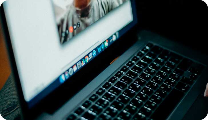 foto de una laptop
